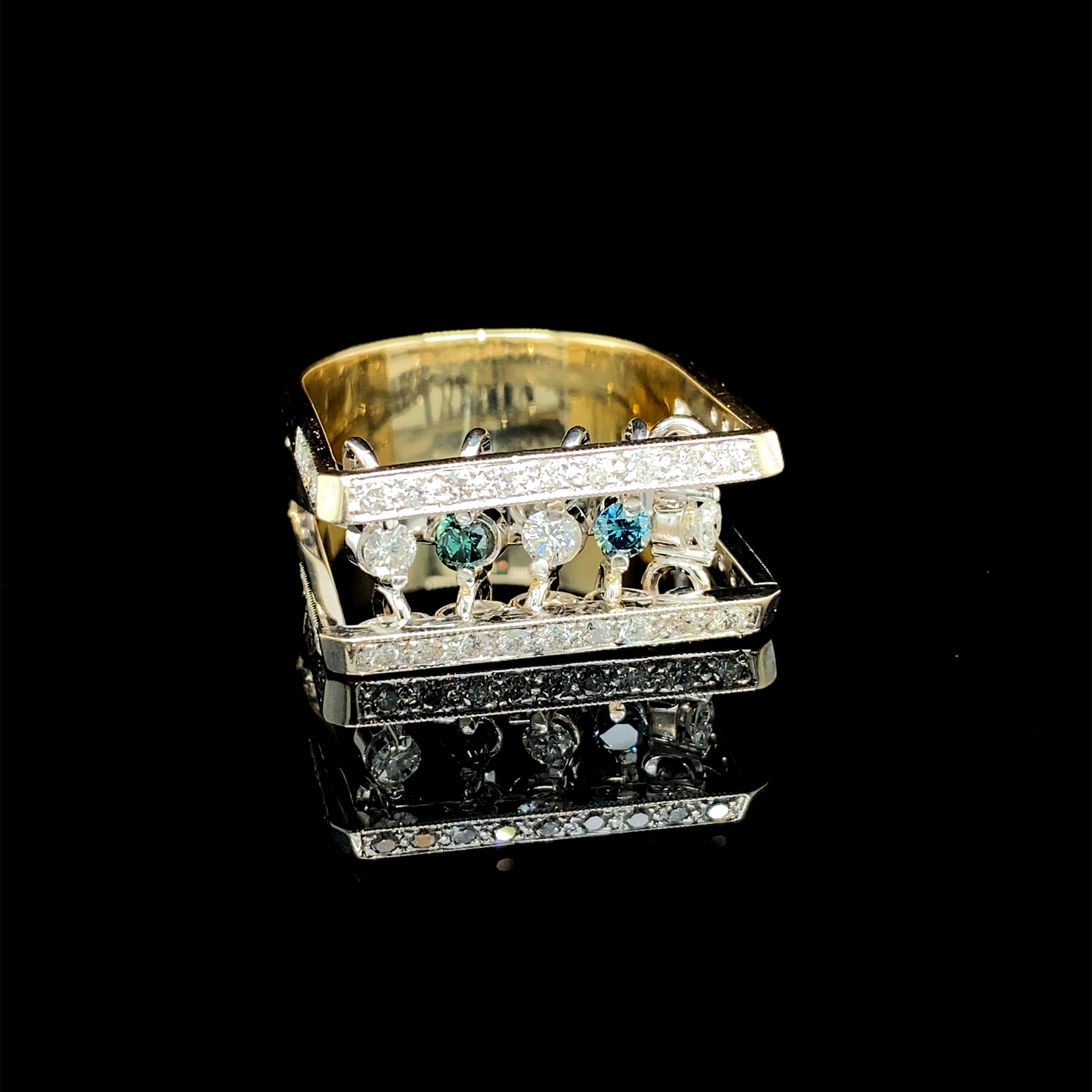 Handmade 14K yellow gold ring with 39 busih-green & white diamonds