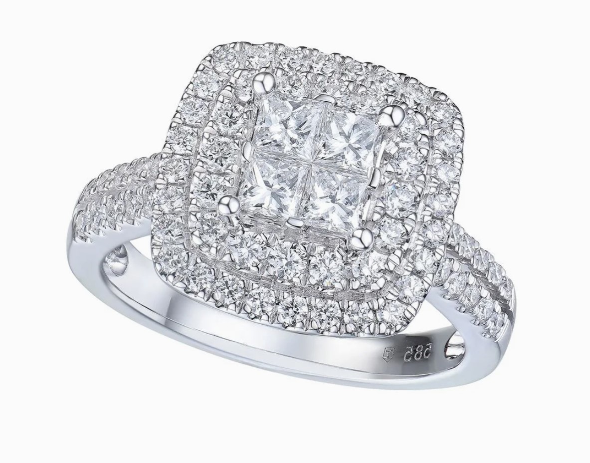 Diamond ring Princess cut 1.10 carat